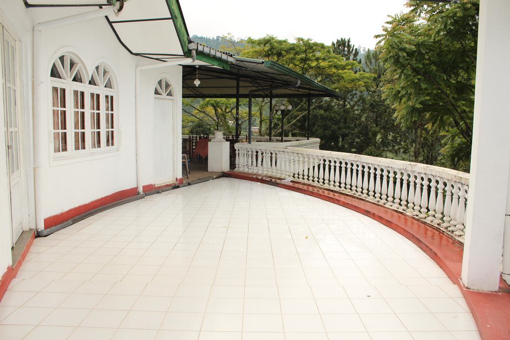 Royal Mount Hotel Kandy Værelse billede